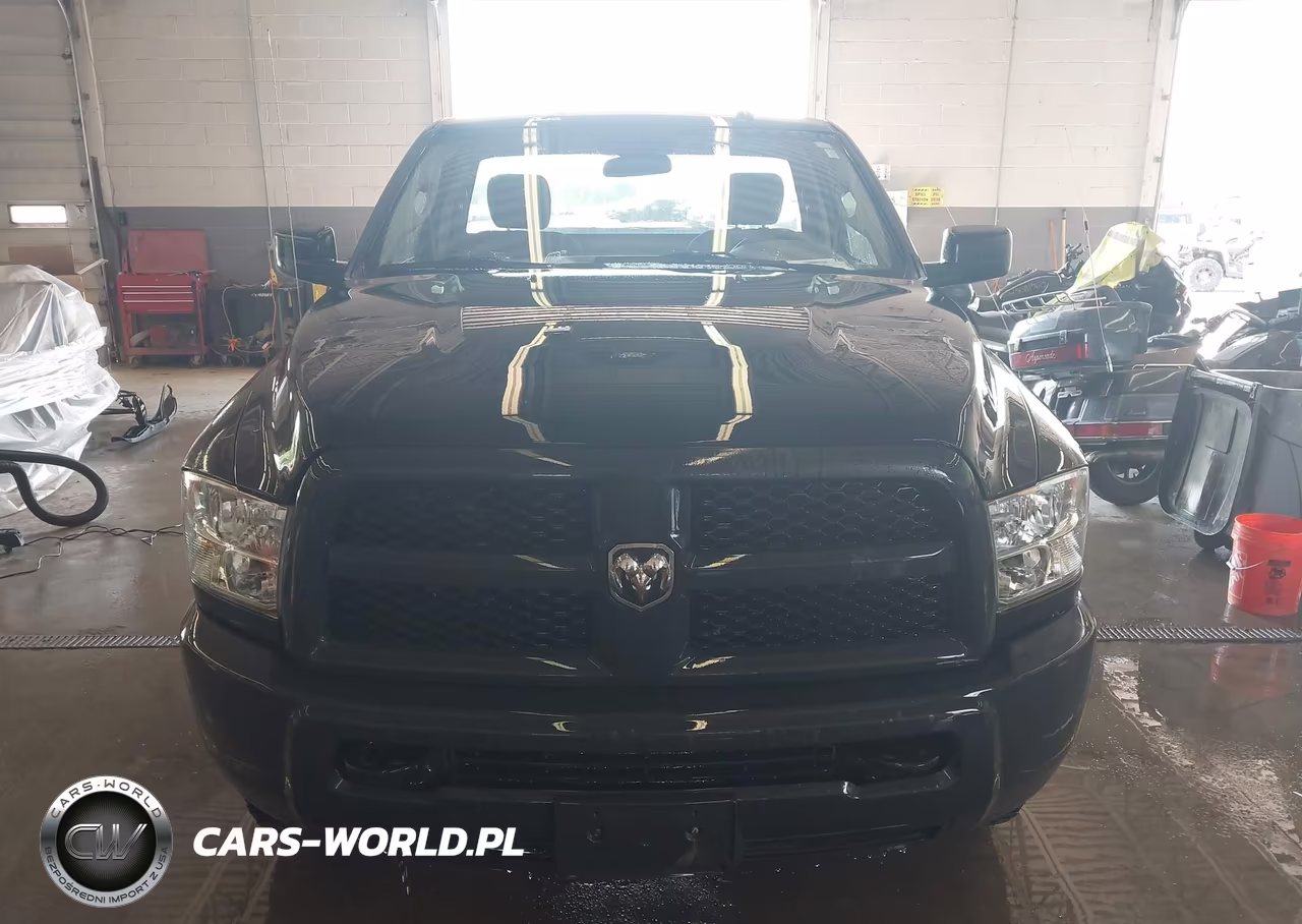 2018 Ram 2500 Tradesman 4X4 8' Box VIN:3C6LR5AT9JG343659 - 12