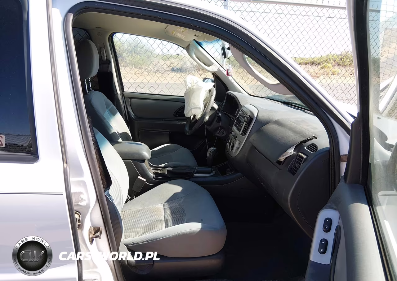 2007 Ford Escape Xlt-Xlt Sport VIN:1FMCU03117KB09180 - 5