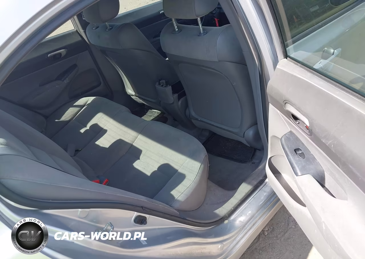 2008 Honda Civic Lx VIN:2HGFA16508H305569 - 8