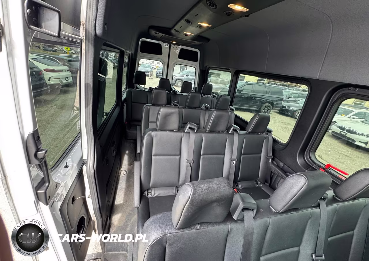 2024 Mercedes-Benz Sprinter 2500 VIN:W1Z4NGHY8RT191482 - 11