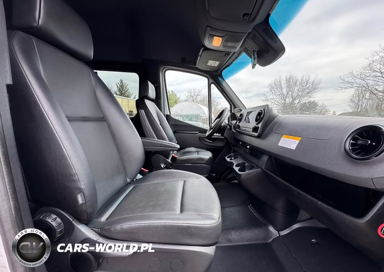 2024 Mercedes-Benz Sprinter 2500 VIN:W1Z4NGHY8RT191482 - 5