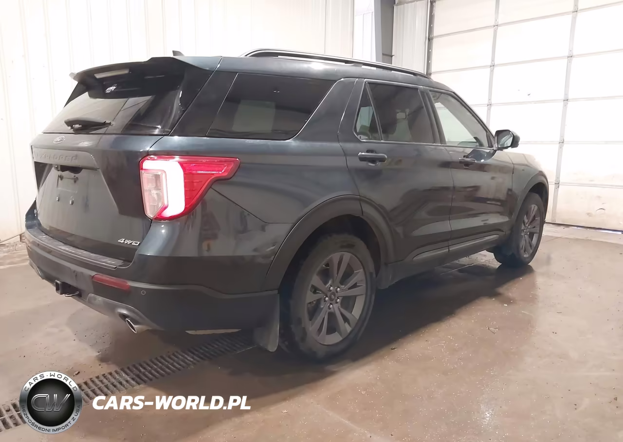 2022 Ford Explorer Xlt VIN:1FMSK8DH6NGA07708 - 4