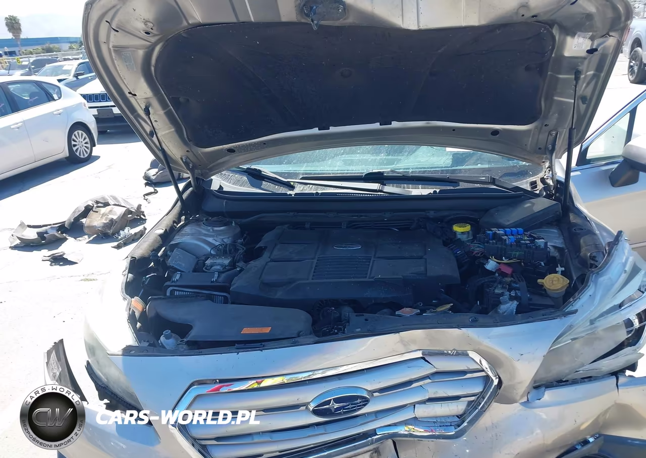 2016 Subaru Outback 3.6R Limited VIN:4S4BSENCXG3237392 - 10