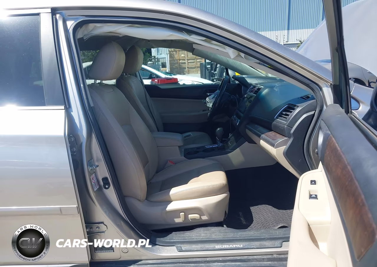 2016 Subaru Outback 3.6R Limited VIN:4S4BSENCXG3237392 - 5