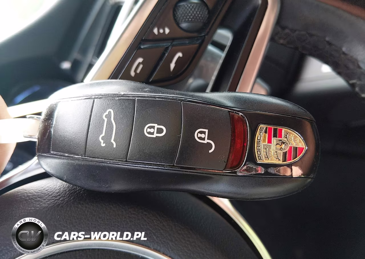 2018 Porsche Macan VIN:WP1AA2A55JLB02917 - 11