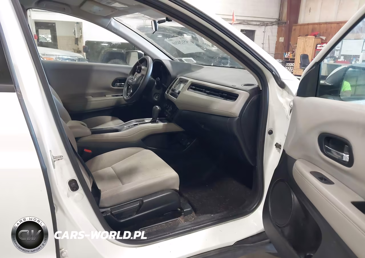 2016 Honda Hr-V Lx VIN:3CZRU6H34GM745459 - 5