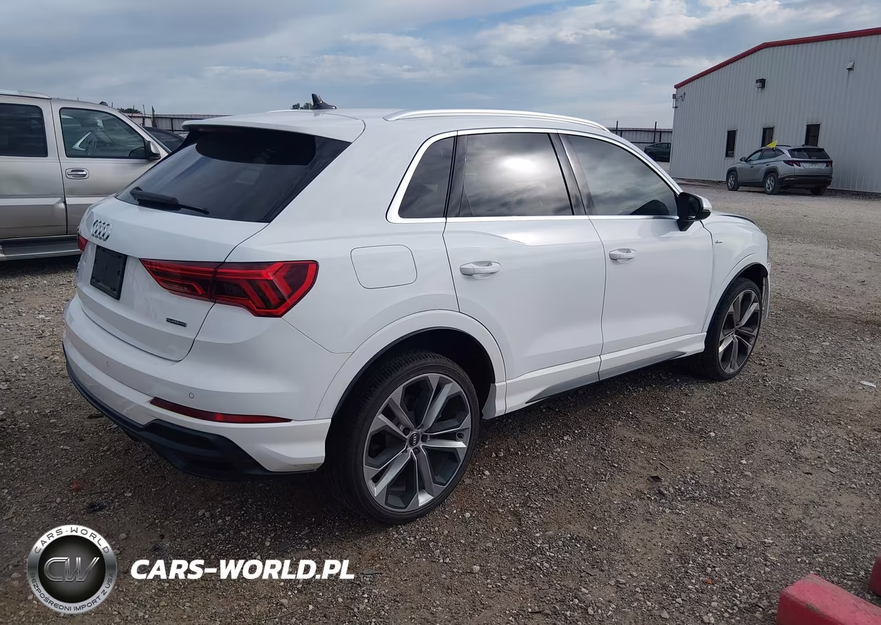 2020 Audi Q3 Premium Plus 45 Tfsi S Line Quattro Tiptronic VIN:WA1EECF36L1111753 - 4