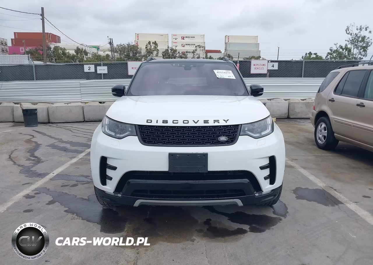 2020 Land Rover Discovery Landmark Edition VIN:SALRU2RV3L2423856 - 13