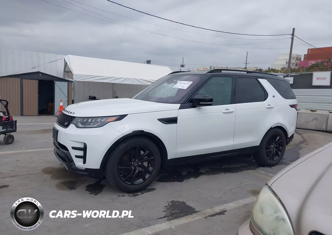 2020 Land Rover Discovery Landmark Edition VIN:SALRU2RV3L2423856 - 15
