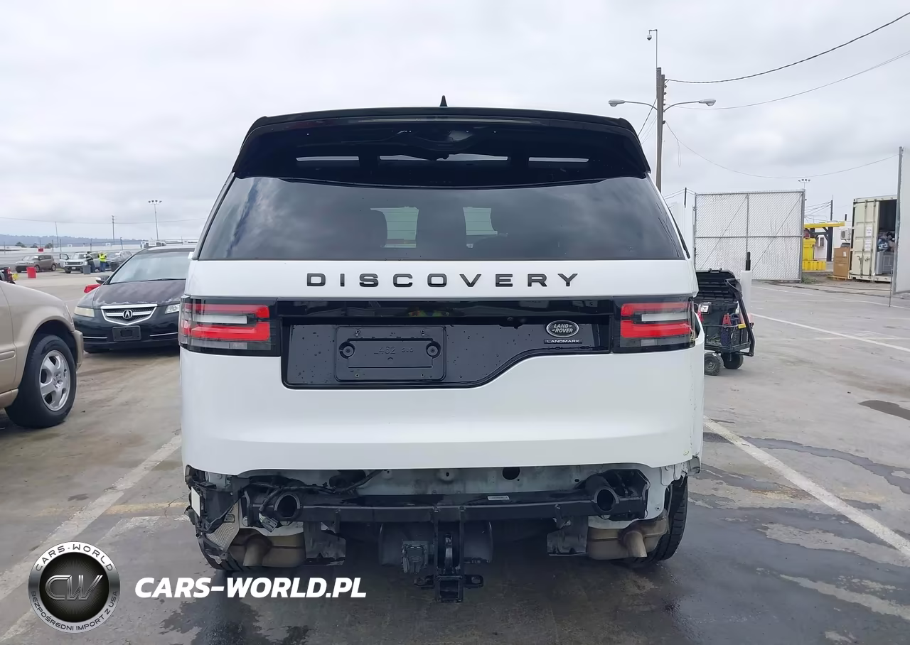 2020 Land Rover Discovery Landmark Edition VIN:SALRU2RV3L2423856 - 17