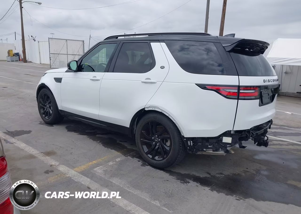2020 Land Rover Discovery Landmark Edition VIN:SALRU2RV3L2423856 - 3