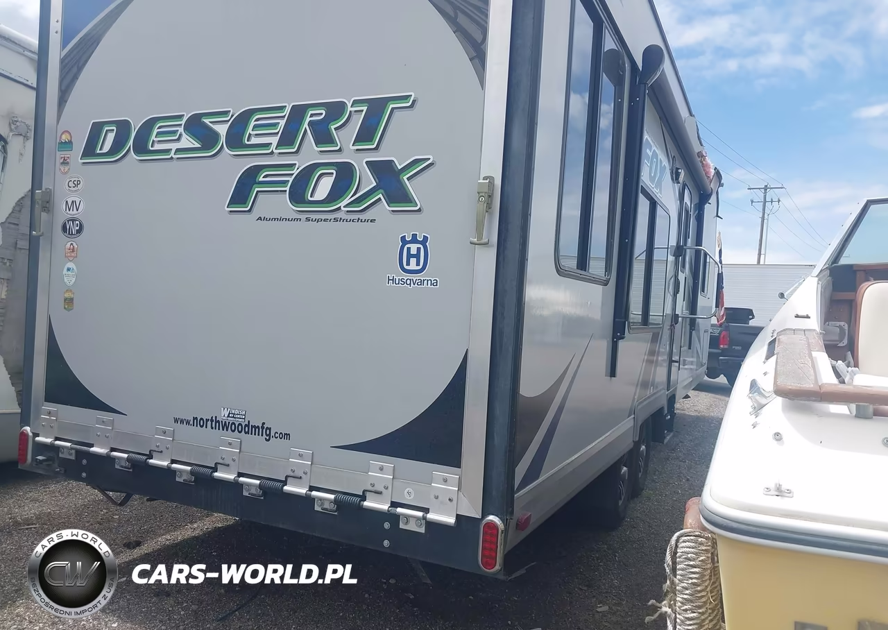 2018 Desert Fox 5Th Wheel VIN:4N17F2727J0148634 - 4