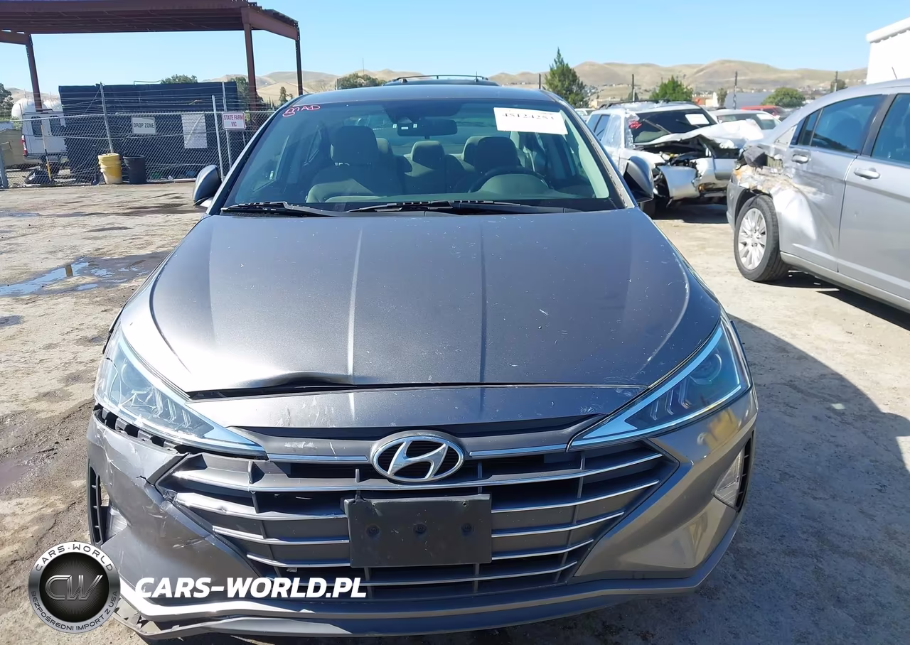 2020 Hyundai Elantra Sel VIN:5NPD84LF5LH532921 - 12