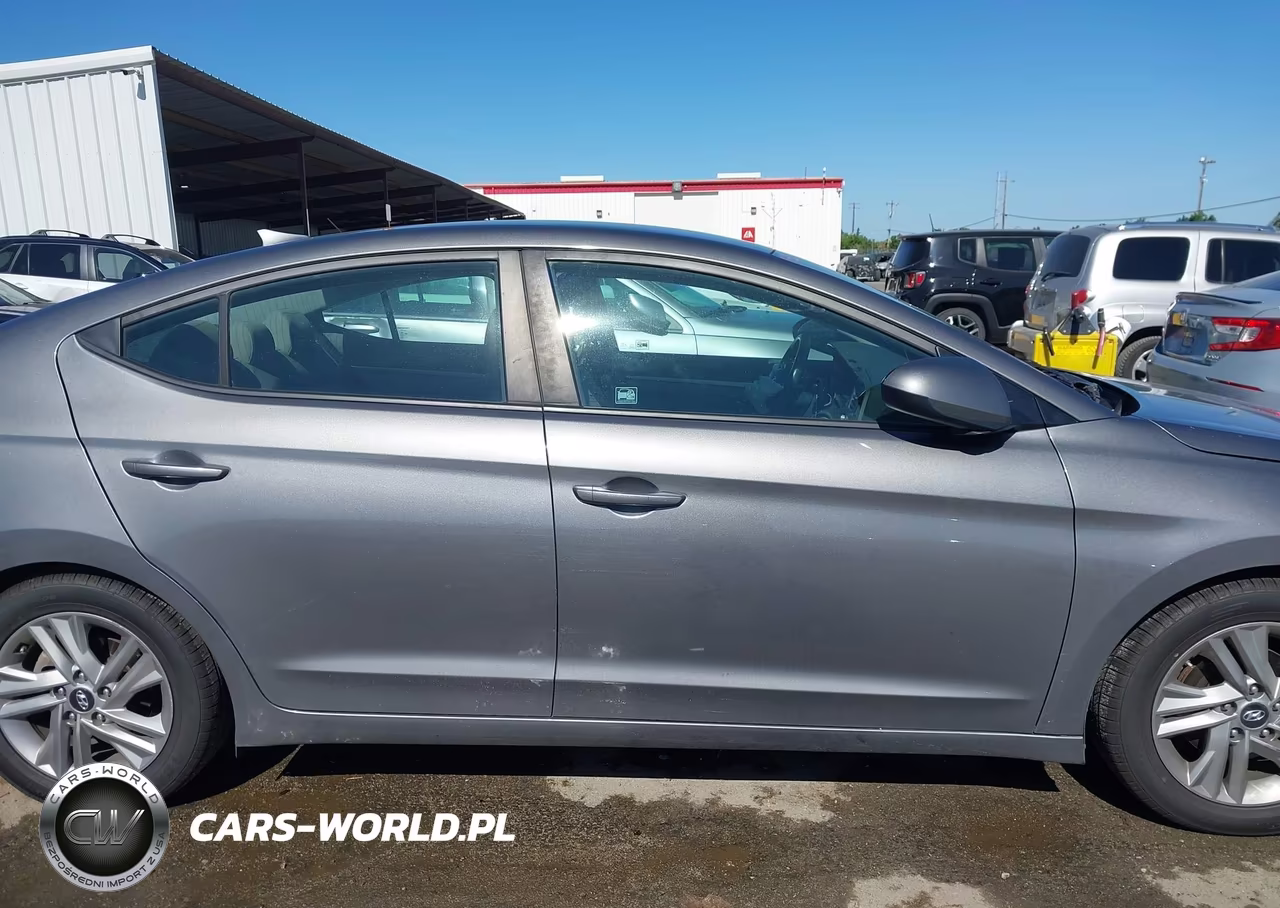 2020 Hyundai Elantra Sel VIN:5NPD84LF5LH532921 - 13
