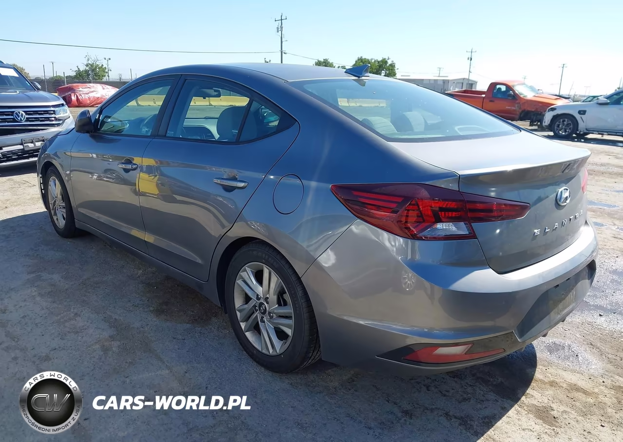 2020 Hyundai Elantra Sel VIN:5NPD84LF5LH532921 - 3