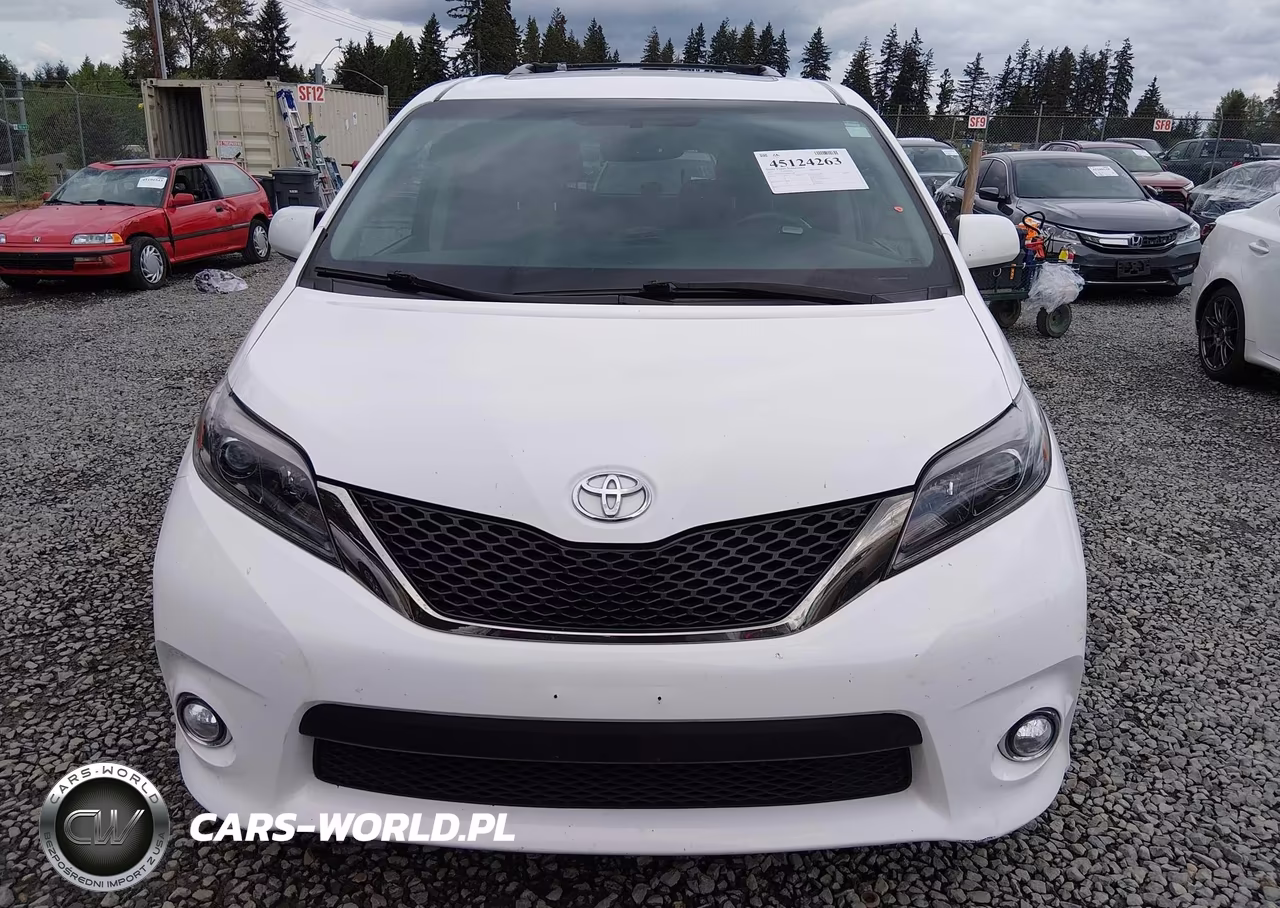 2017 Toyota Sienna Se 8 Passenger VIN:5TDXZ3DC9HS863298 - 13