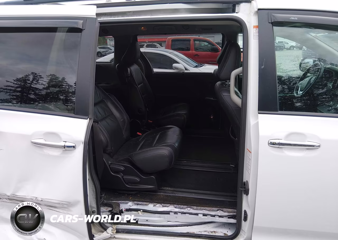 2017 Toyota Sienna Se 8 Passenger VIN:5TDXZ3DC9HS863298 - 8