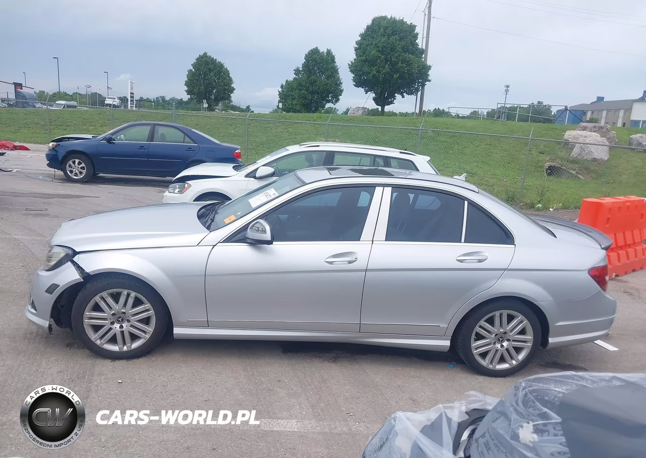 2009 Mercedes-Benz C 300 Sport 4Matic VIN:WDDGF81X49F266810 - 15