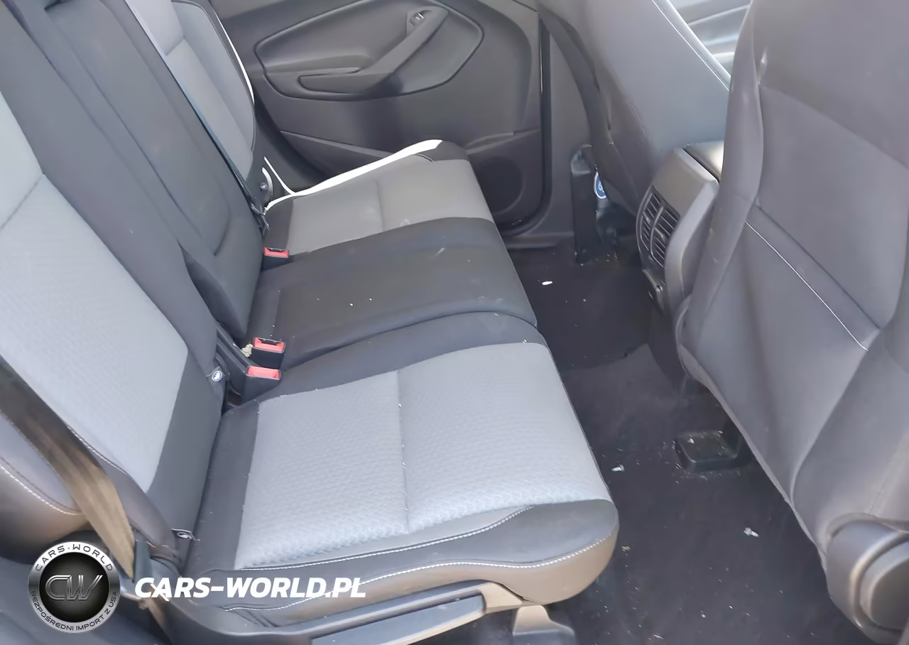 2017 Ford Escape Se VIN:1FMCU9GD9HUD77649 - 8