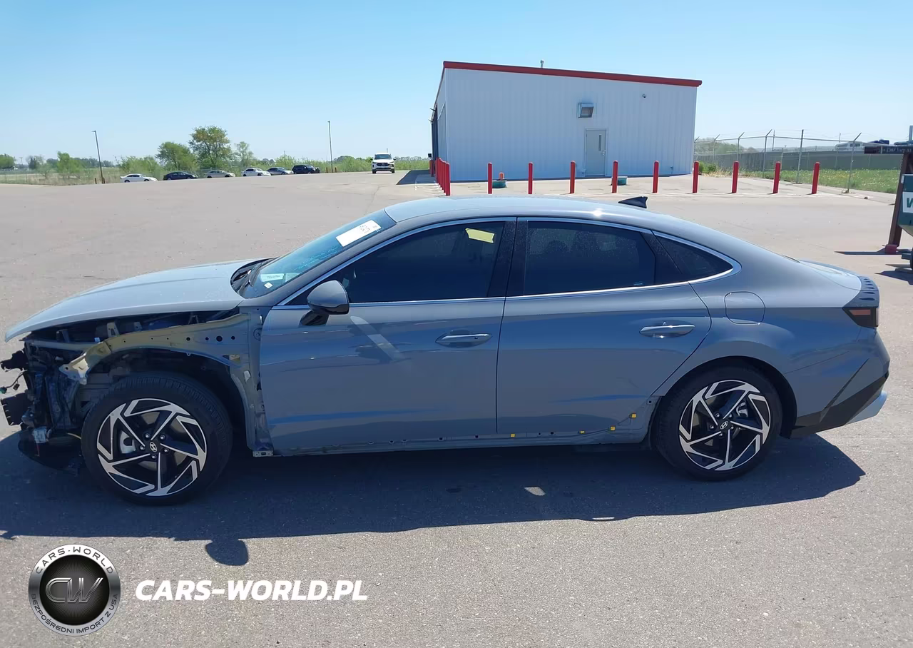 2026 Hyundai Sonata Sel Sport VIN:KMHL64JA0TA530716 - 14