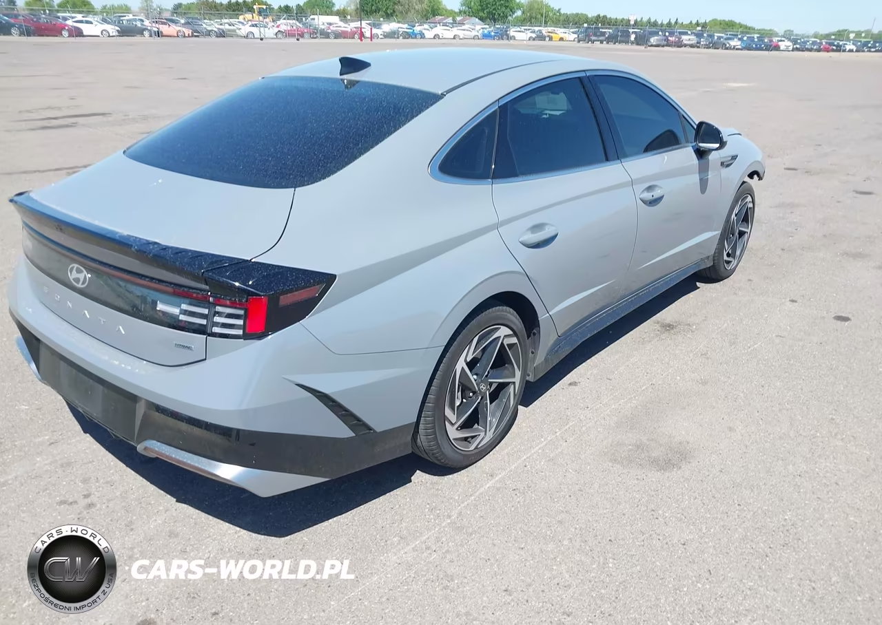 2026 Hyundai Sonata Sel Sport VIN:KMHL64JA0TA530716 - 4