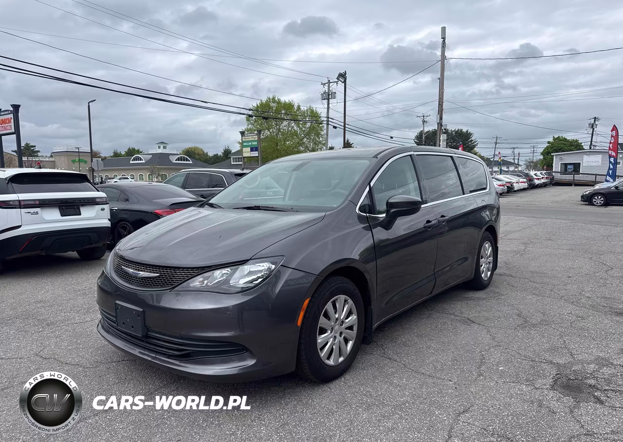 2019 Chrysler Pacifica L VIN:2C4RC1AG5KR532627 - 2