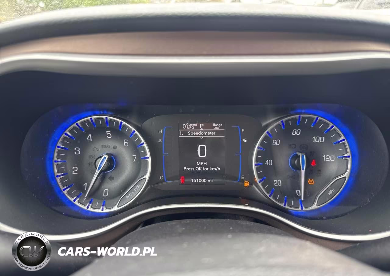 2019 Chrysler Pacifica L VIN:2C4RC1AG5KR532627 - 7