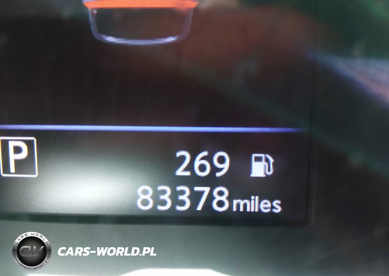 2018 Nissan Rogue S VIN:JN8AT2MT0JW463092 - 16