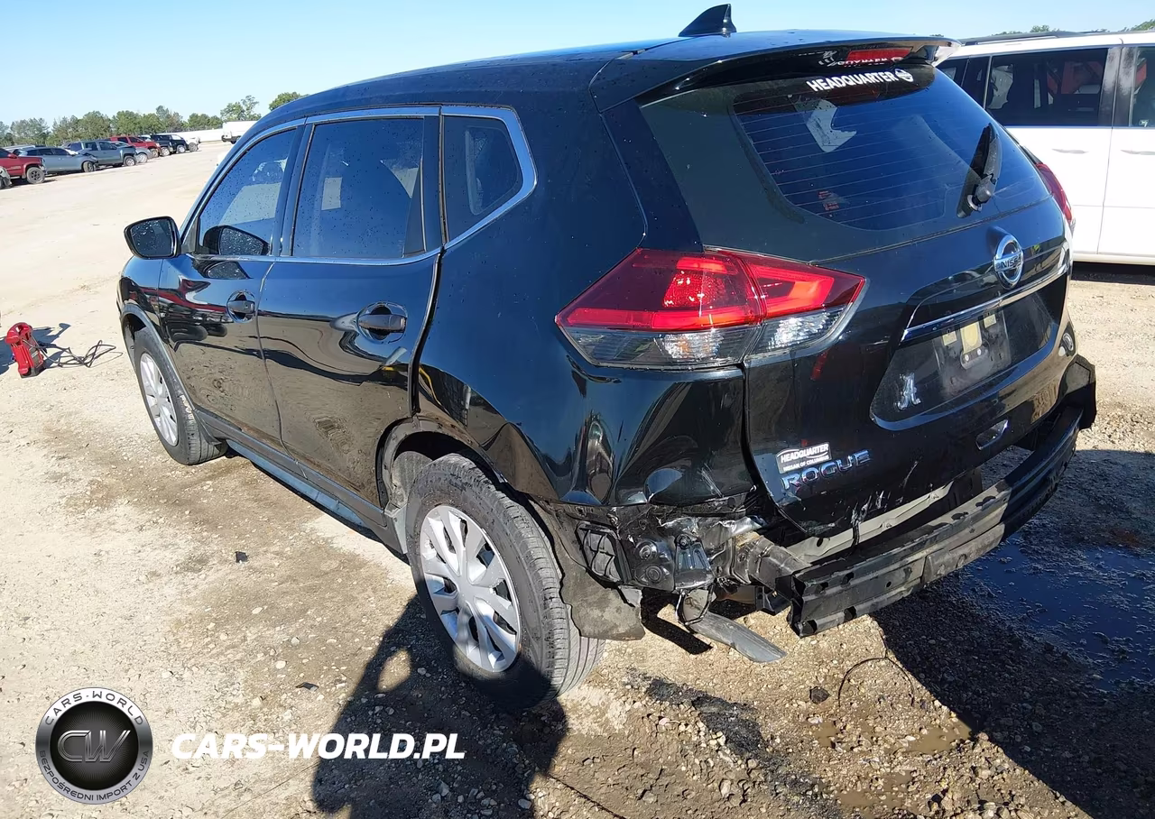 2018 Nissan Rogue S VIN:JN8AT2MT0JW463092 - 3