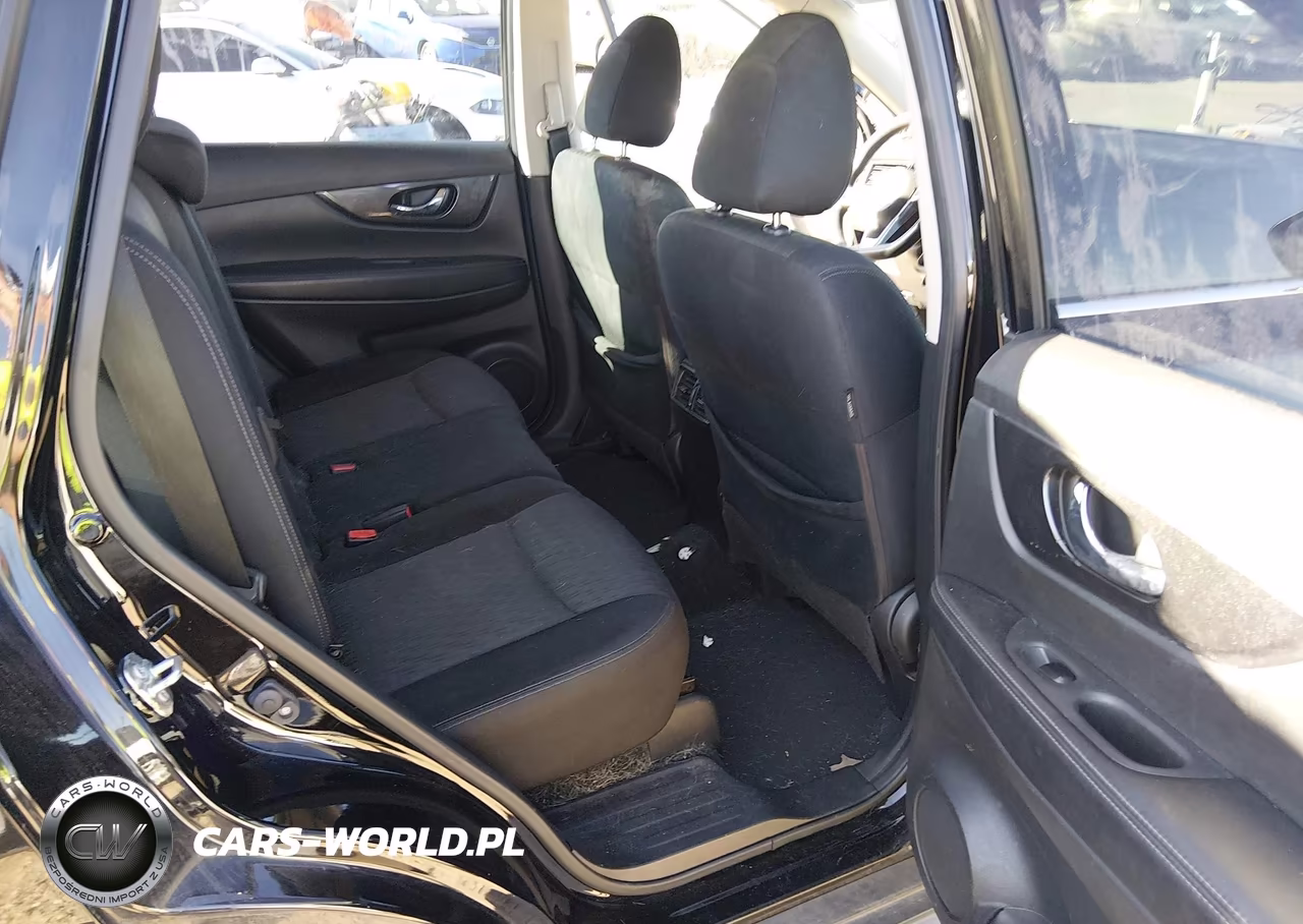 2018 Nissan Rogue S VIN:JN8AT2MT0JW463092 - 8