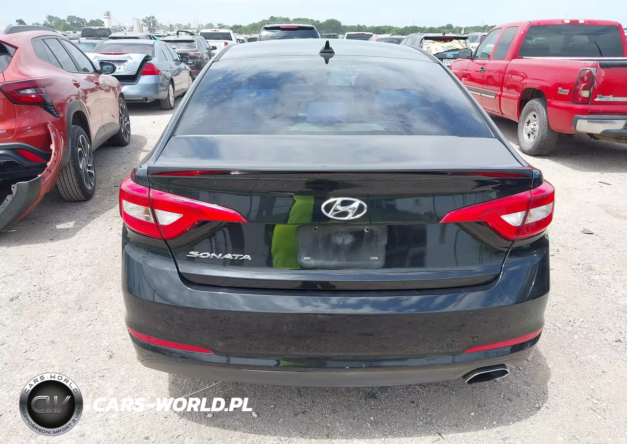 2016 Hyundai Sonata Se VIN:5NPE24AF7GH359434 - 17