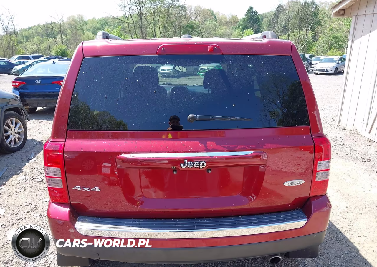 2017 Jeep Patriot High Altitude 4X4 VIN:1C4NJRFB1HD151885 - 17