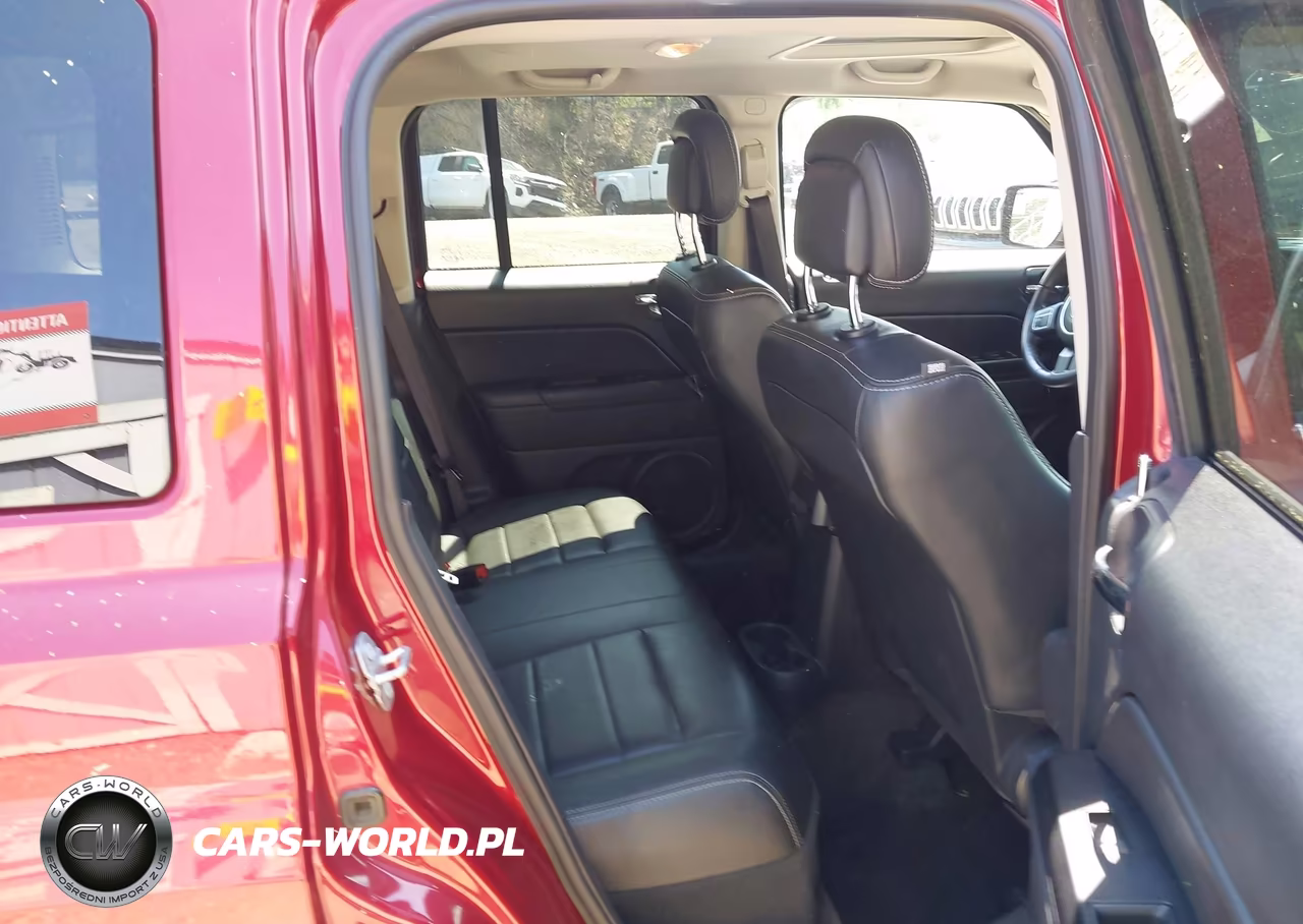 2017 Jeep Patriot High Altitude 4X4 VIN:1C4NJRFB1HD151885 - 8