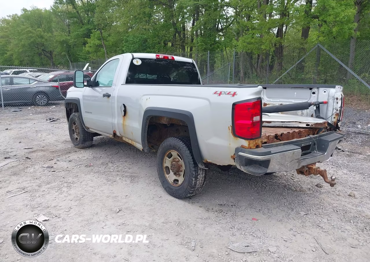 2015 Chevrolet Silverado 2500Hd Wt VIN:1GC0KUEGXFZ512134 - 3