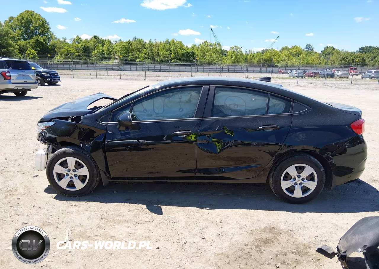 2018 Chevrolet Cruze Ls Auto VIN:1G1BC5SMXJ7226528 - 14