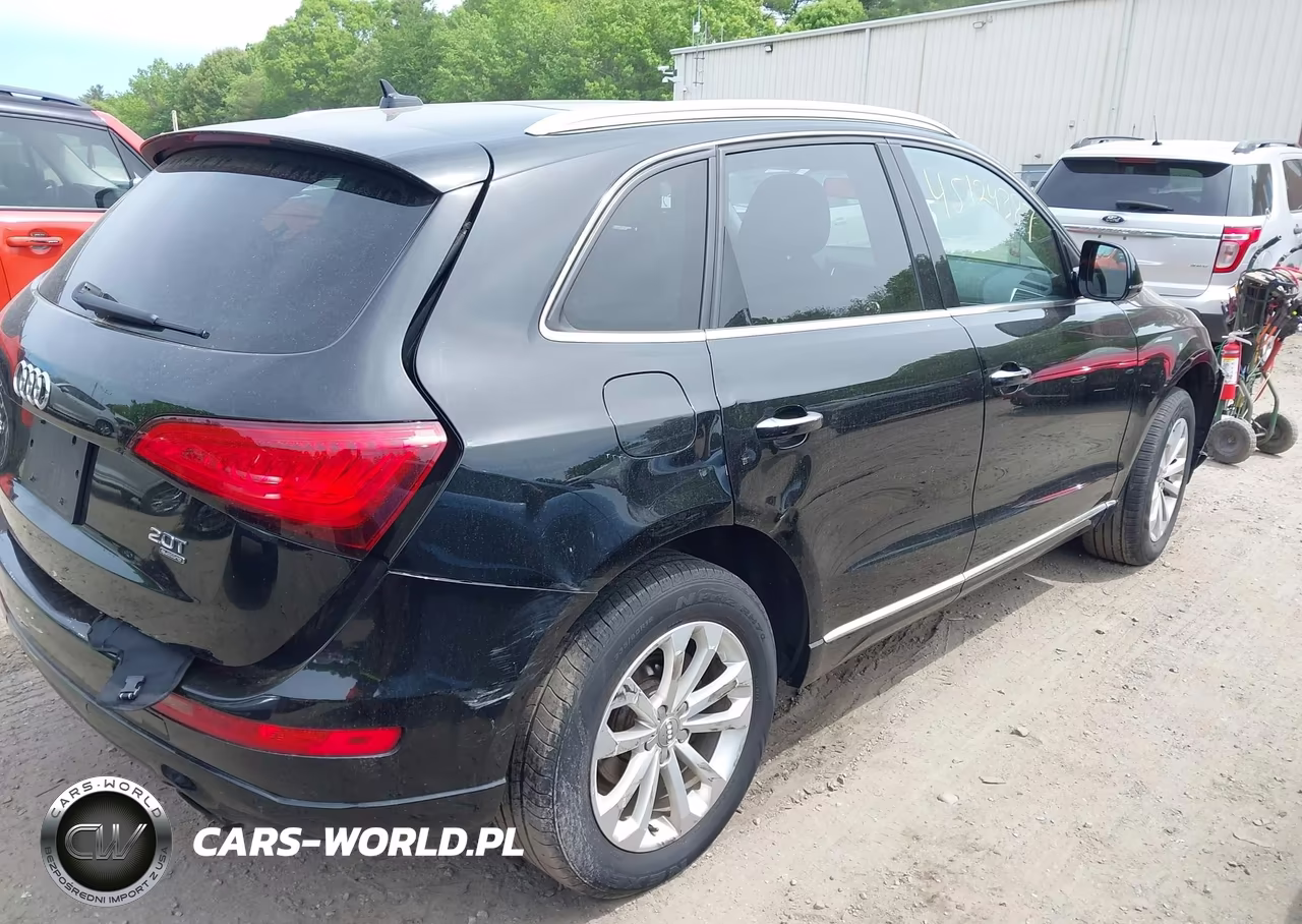 2016 Audi Q5 2.0T Premium VIN:WA1C2AFP6GA091355 - 4