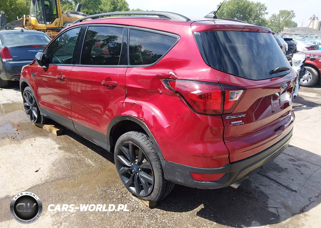 2019 Ford Escape Se VIN:1FMCU9GD7KUB78655 - 3