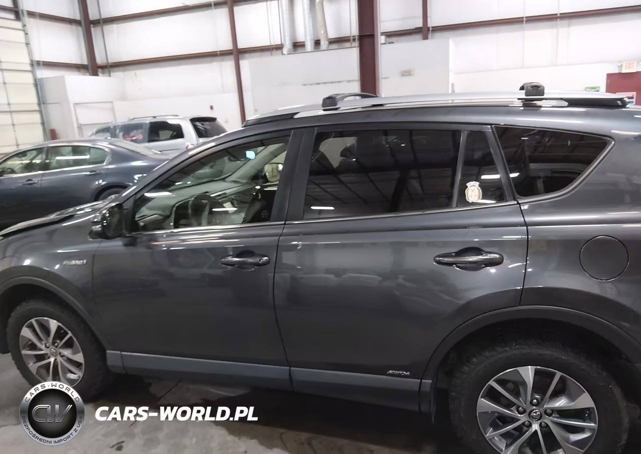 2018 Toyota Rav4 Hybrid Le VIN:JTMRJREV2JD202281 - 14