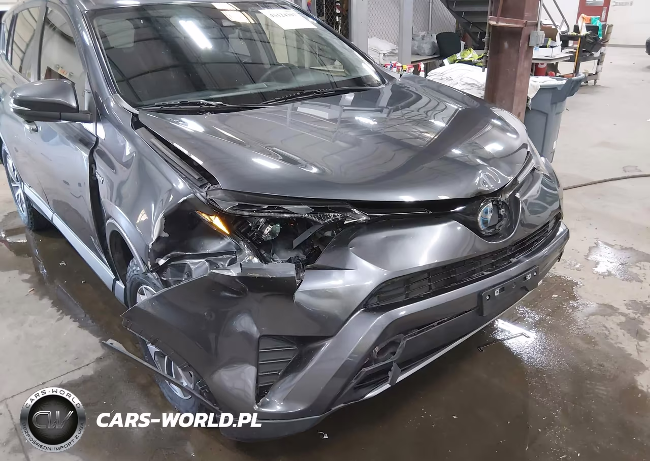2018 Toyota Rav4 Hybrid Le VIN:JTMRJREV2JD202281 - 6
