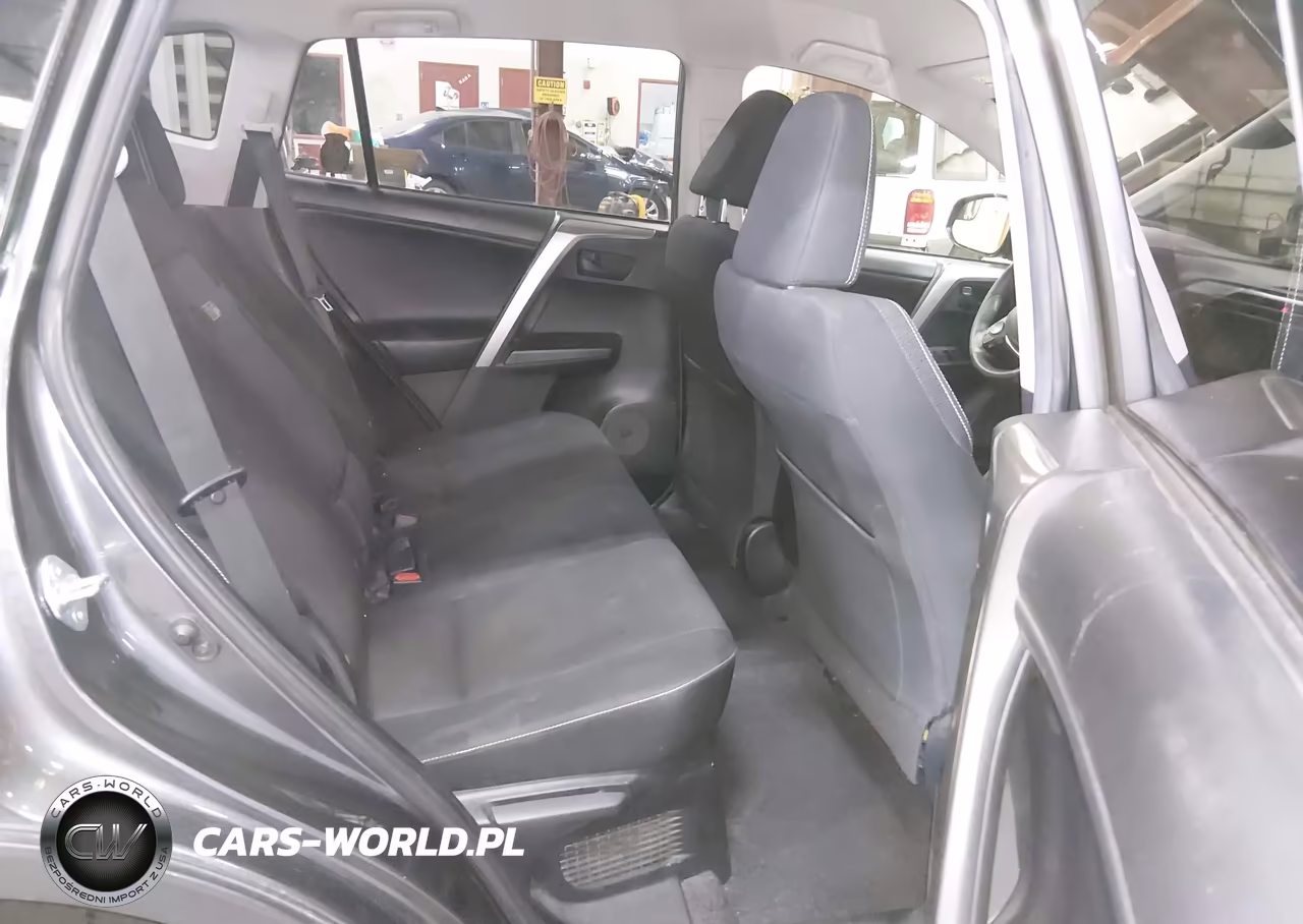 2018 Toyota Rav4 Hybrid Le VIN:JTMRJREV2JD202281 - 8