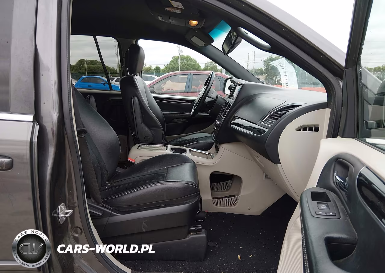 2017 Dodge Grand Caravan Sxt VIN:2C4RDGCGXHR689849 - 5