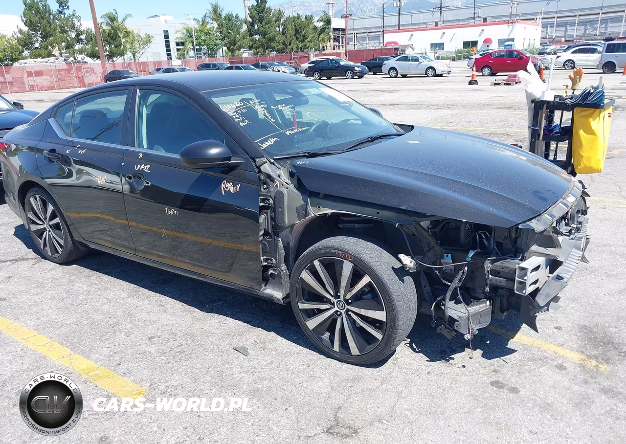 2021 Nissan Altima Sr Fwd – zdjęcie 1 z 17