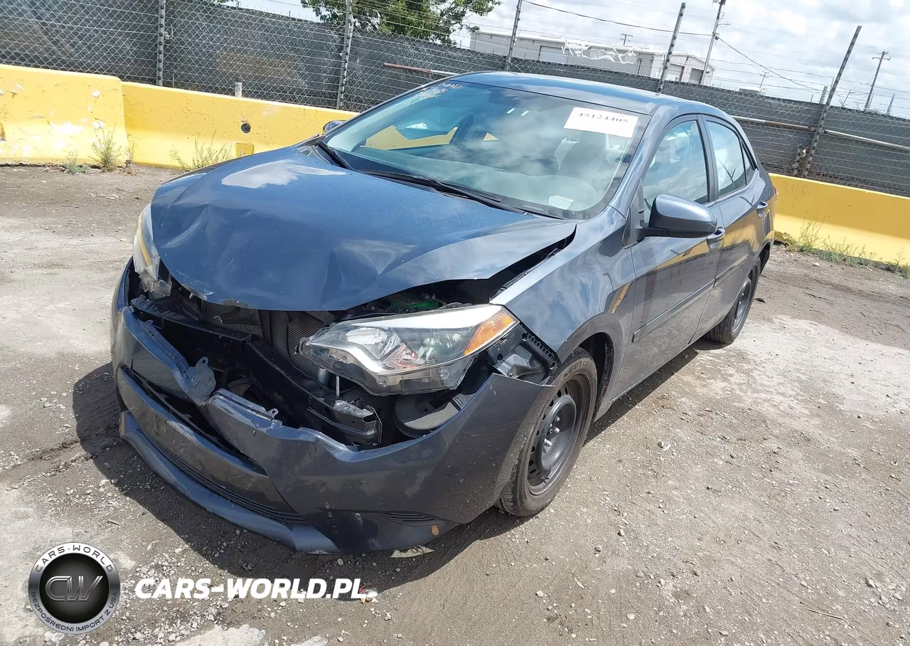 2015 Toyota Corolla Le VIN:5YFBURHE0FP308298 - 2