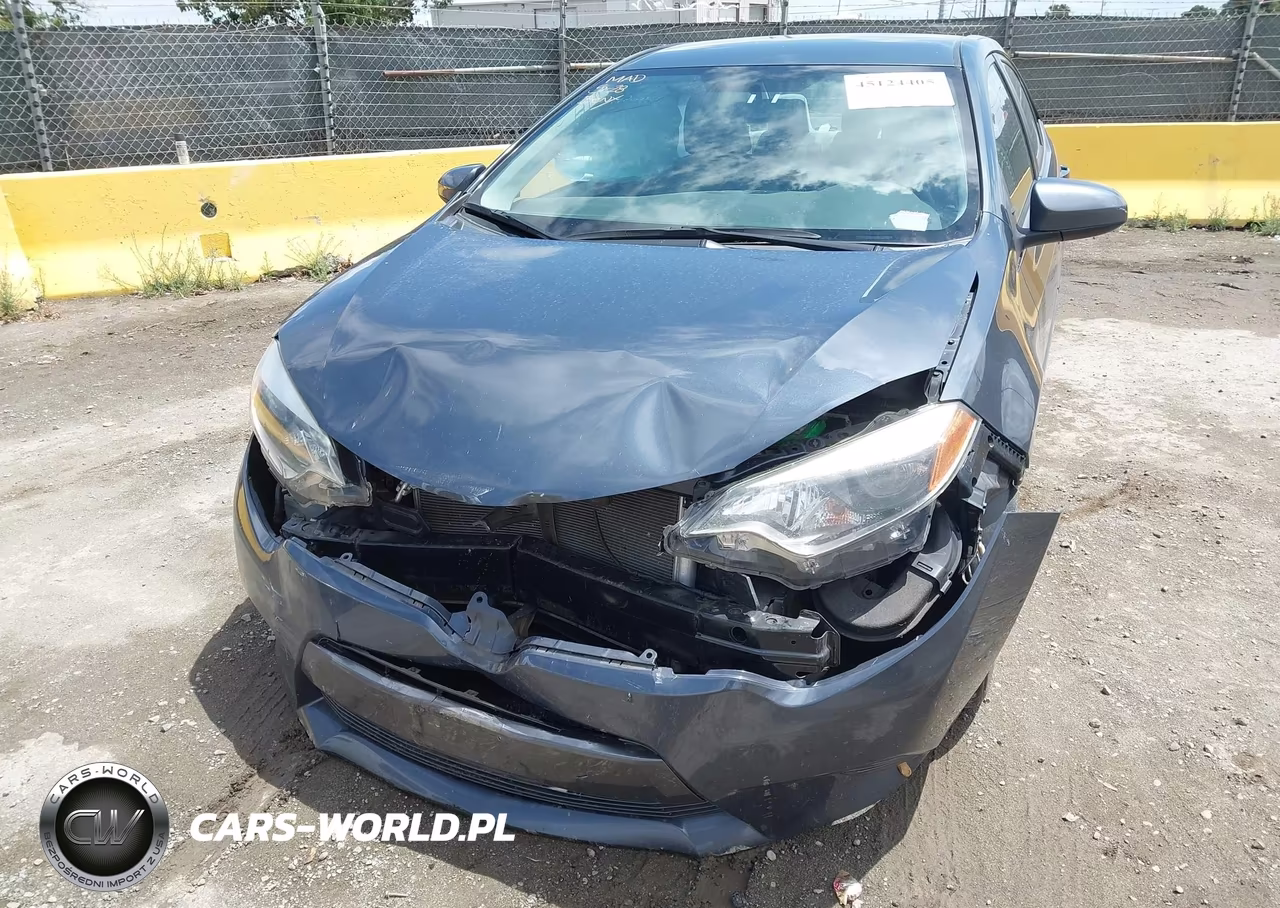 2015 Toyota Corolla Le VIN:5YFBURHE0FP308298 - 6