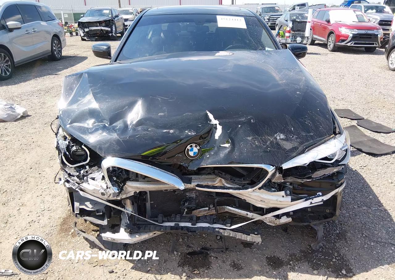2018 BMW 530I VIN:WBAJA5C55JG899613 - 10