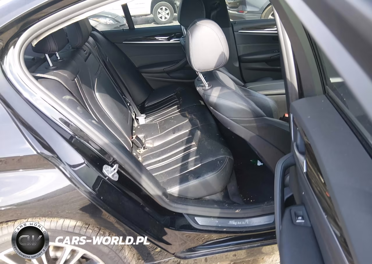 2018 BMW 530I VIN:WBAJA5C55JG899613 - 8