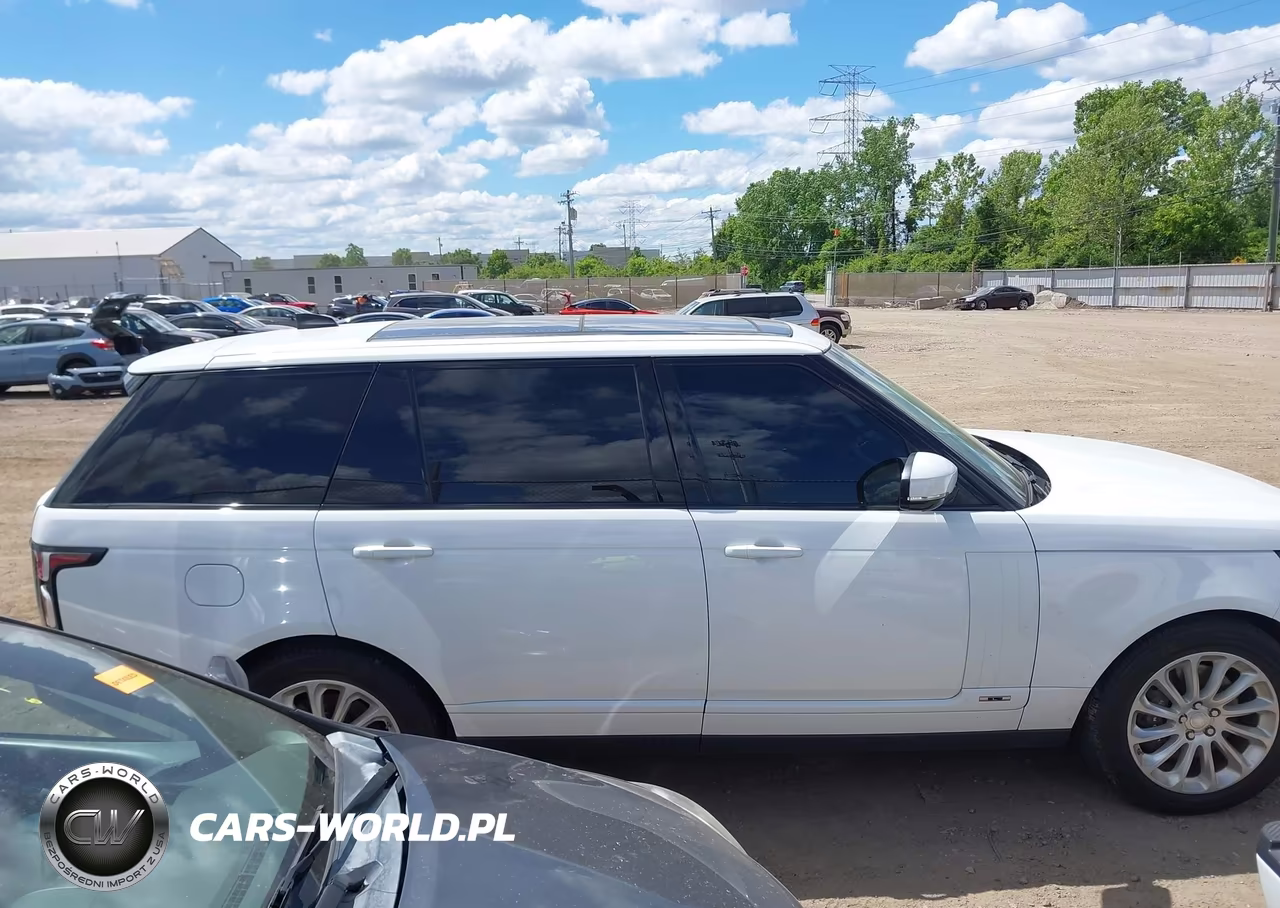 2020 Land Rover Range Rover Supercharged VIN:SALGS5SE7LA590588 - 14