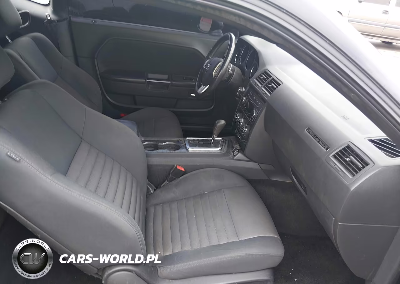 2013 Dodge Challenger Sxt VIN:2C3CDYAG7DH686989 - 5
