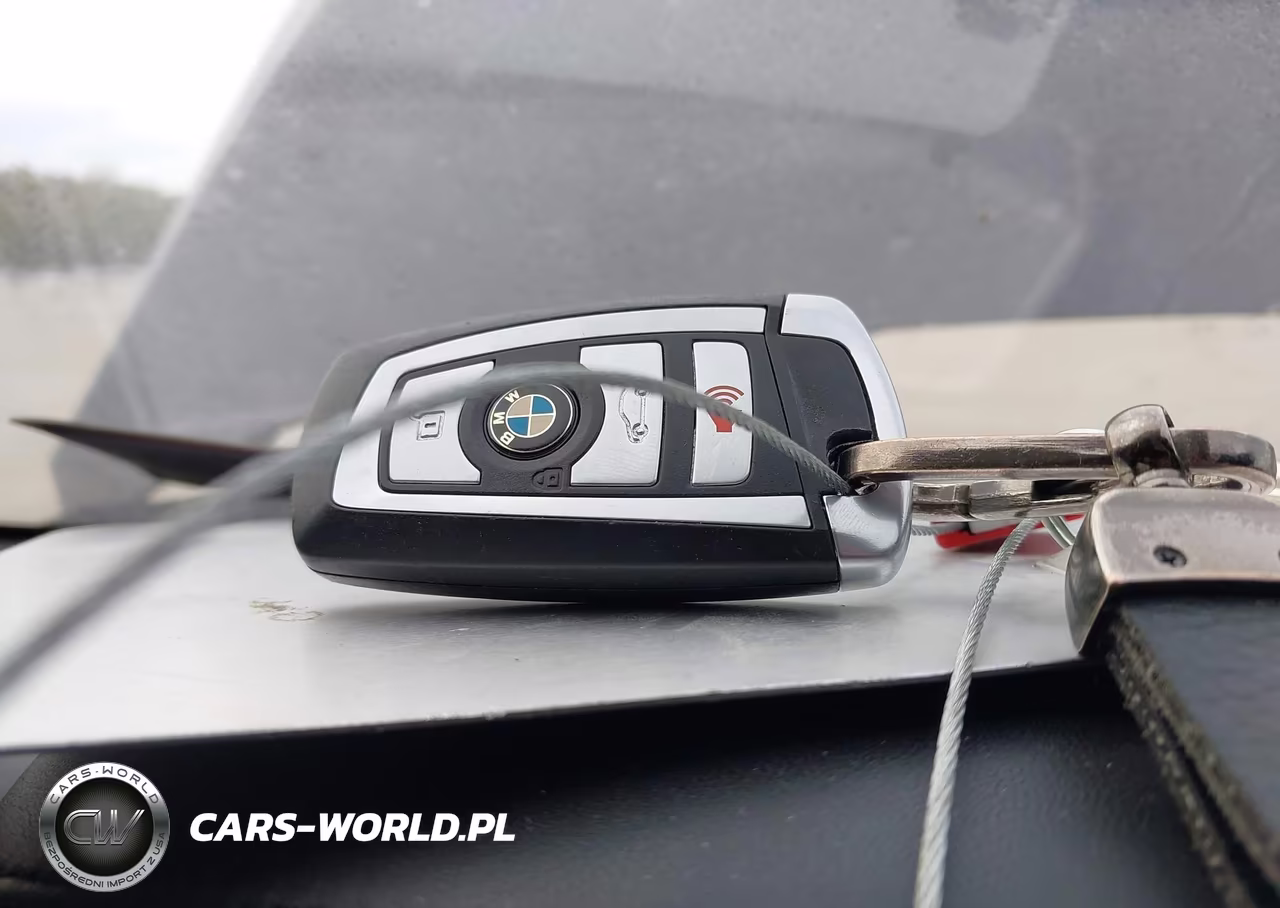 2015 BMW 750Li xDrive VIN:WBAYF8C55FD654031 - 11