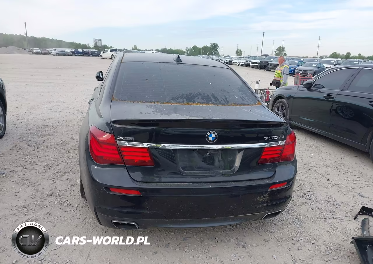 2015 BMW 750Li xDrive VIN:WBAYF8C55FD654031 - 17
